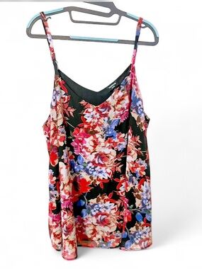 Torrid Sophie Floral Cami Tank Top Size 2 Plus Flowy Adjustable Straps